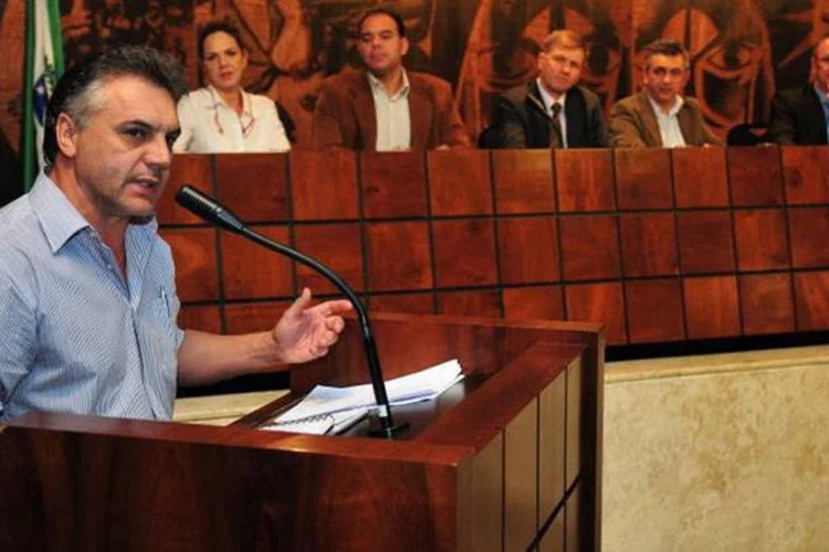 
	Z&eacute; Augusto (PDT): pol&iacute;tico disputou as elei&ccedil;&otilde;es de 2012, mas obteve votos apenas para faz&ecirc;-lo primeiro suplente
 (Reprodução/Facebook)