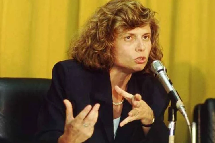 Zélia Cardoso: no início dos anos 90, a então ministra da economia absorveu seis Pastas. Não deu certo. Logo após o impeachment de Collor, Itamar recriou os ministérios (Antonio Millena/Veja/VEJA)
