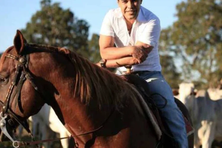 O cantor sertanejo realiza nesta terça seu primeiro leilão de gado de elite. (Divulgação)