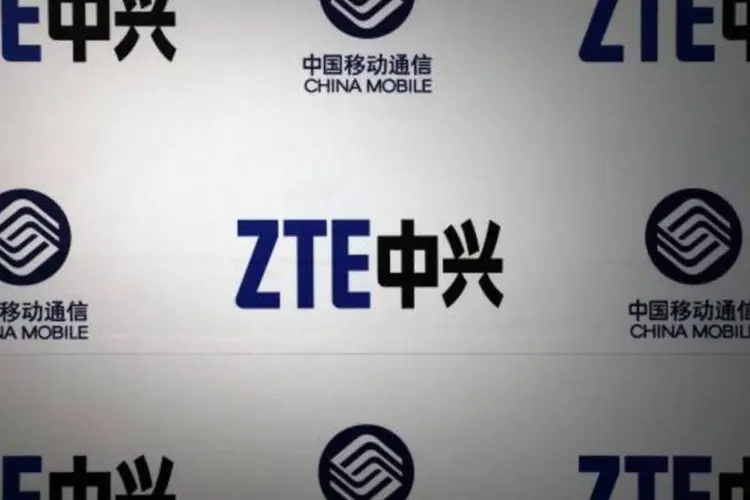 
	Logotipos da ZTE: &quot;A China sempre &eacute; contra san&ccedil;&otilde;es americanas contra empresas chinesas por conta de suas leis nacionais&quot;
 (Tyrone Siu/Reuters/Reuters)