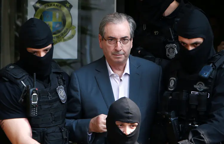 Cunha chegou à sede da Polícia Federal em Curitiba por volta das 10 horas vindo do Complexo Médico Penal de Pinhais (Rodolfo Buhrer/Reuters)