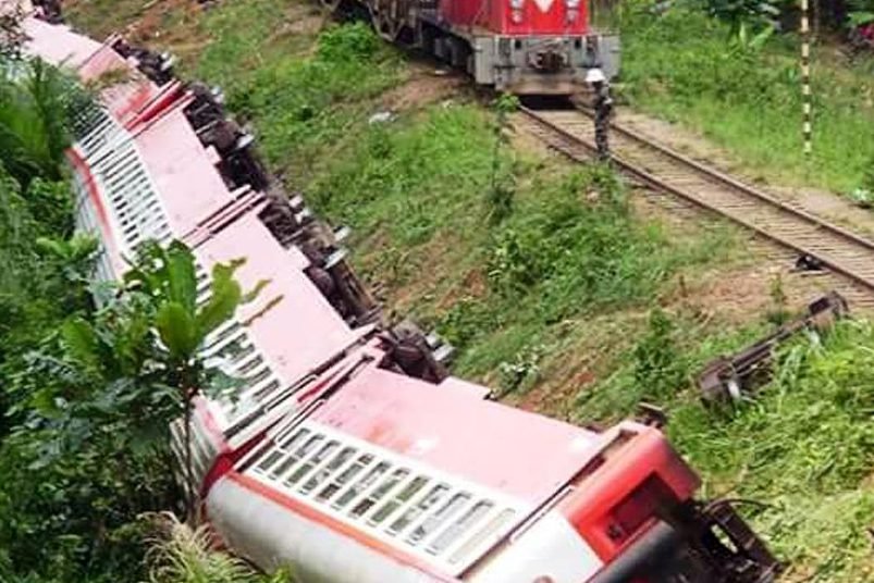 Acidente de trem em Camarões deixa pelo menos 55 mortos