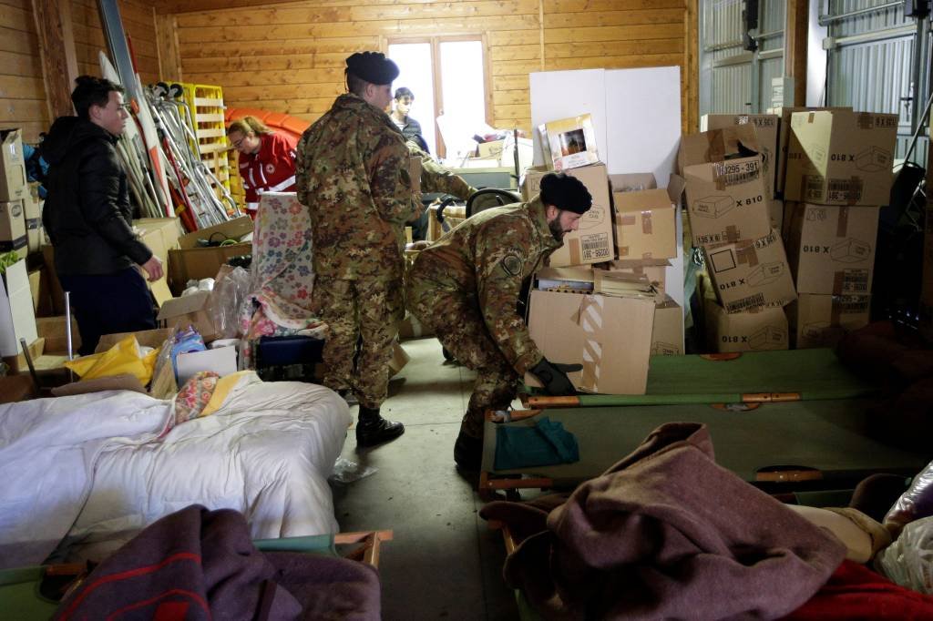Itália aprova pacote de € 11 mi para ajudar vítimas de terremoto