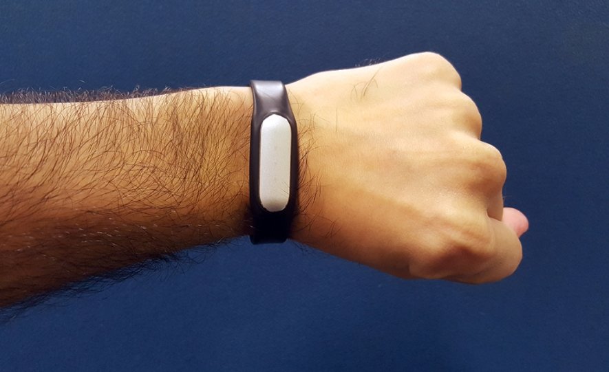 Mi Band: Testamos a pulseira fitness mais barata do Brasil