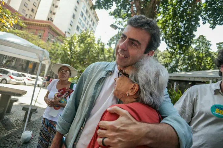 Eleções: a Arquidiocese do Rio rejeita também vinculação ao candidato Marcelo Crivella (PRB), oponente de Freixo neste segundo turno (Facebook Marcelo Freixo/Divulgação)