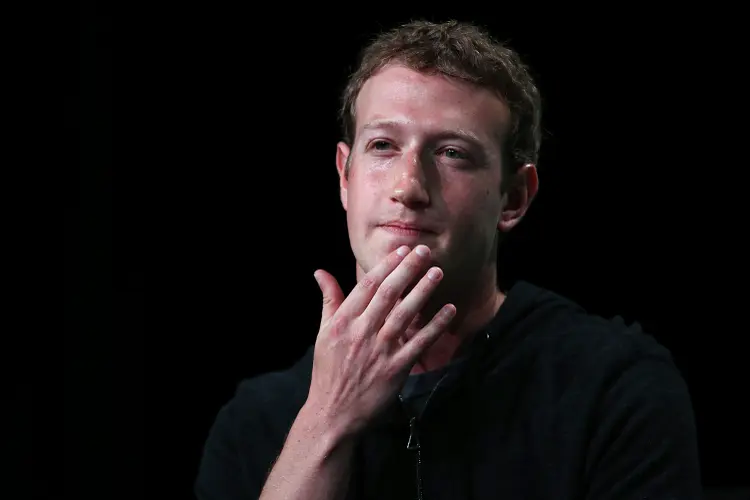Mark Zuckerberg, CEO do Facebook: rede social permitiu anúncio que viola lei americana (Justin Sullivan/Getty Images)