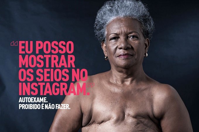 Mulheres mastectomizadas "mostram seios" nas redes sociais