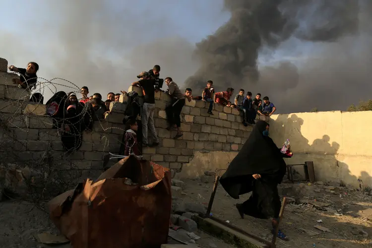 Mosul: o Comitê Internacional da Cruz Vermelha pediu que a coalizão não ataque civis (Zohra Bensemra/Reuters)