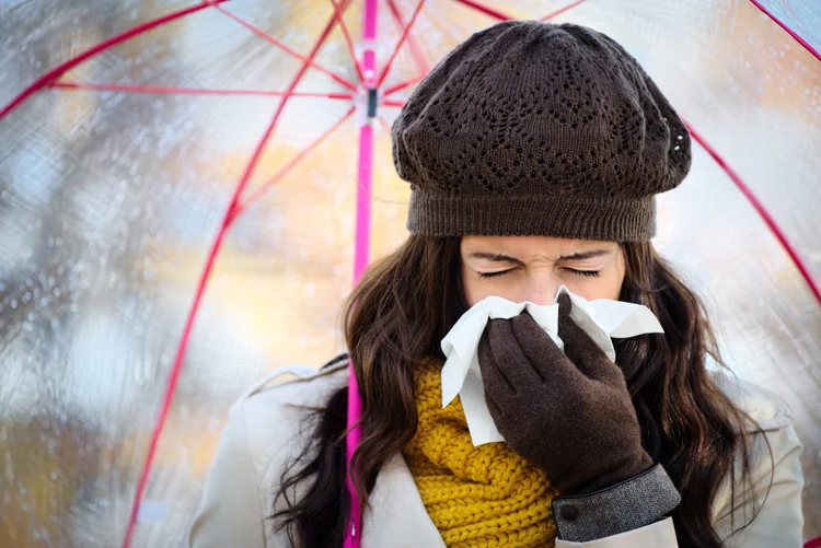 Resfriado: o rinovírus pode ser especialmente perigoso para pessoas com fibrose cística e asma (Thinkstock)