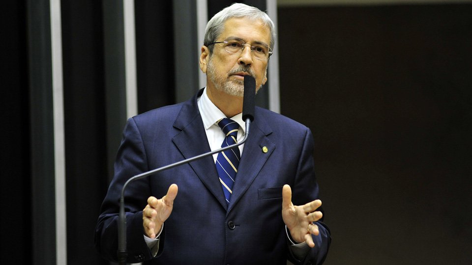 Líder do PSDB na Câmara assumirá Secretaria de Governo, diz fonte