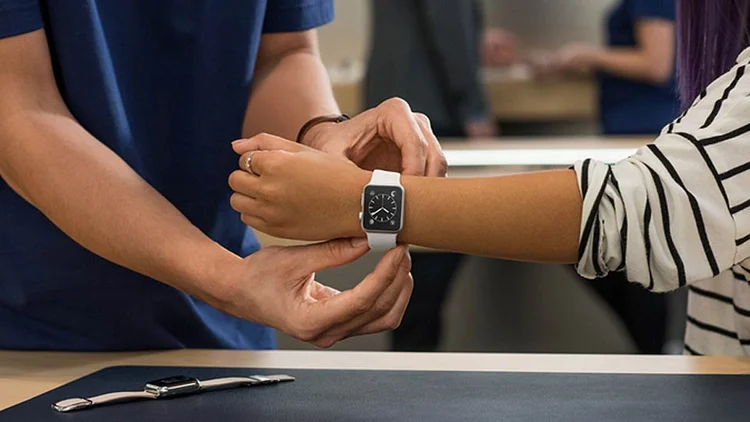 Apple Watch: dados da Slice afirmam que as vendas do Watch foram difíceis em julho e agosto e saltaram em setembro