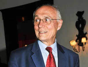 Eduardo Suplicy, deputado estadual, é internado no RJ com arritmia cardíaca após mal-estar