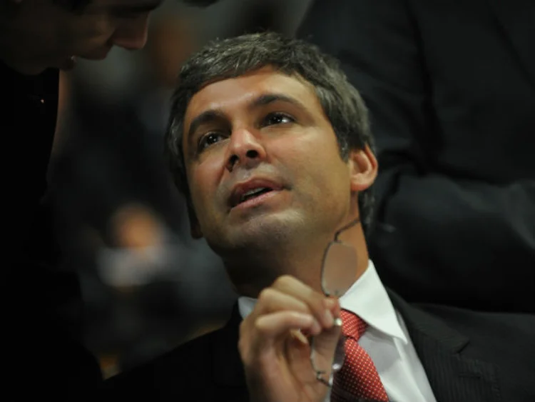Lindbergh: de acordo com o líder da oposição, Temer defendeu interesses privados e também tem parte na crise denunciada por Calero