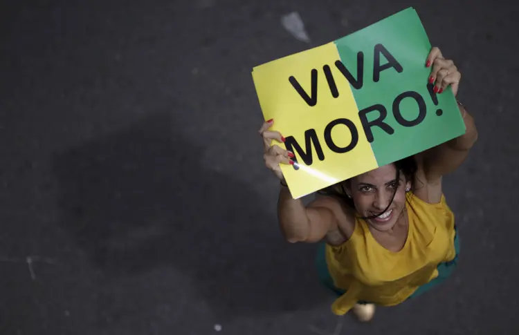 Protestos: "havendo, o que não se espera, violência, deve ser controlada e apuradas as responsabilidades", disse Moro (Ueslei Marcelino/Reuters)