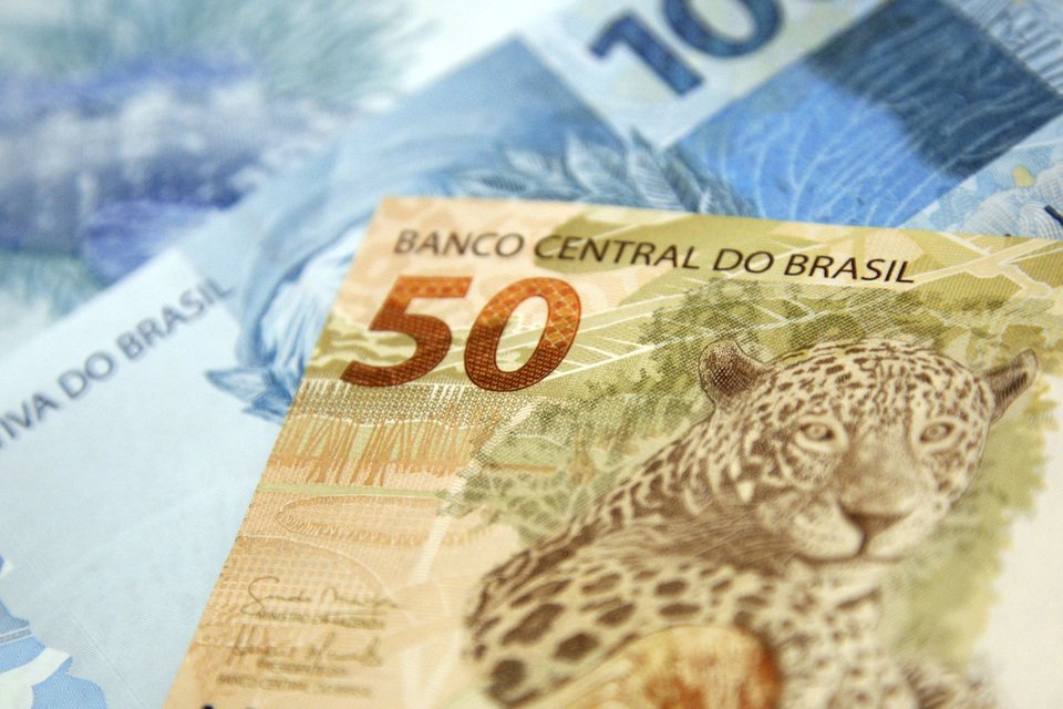 Brasil tem superávit primário de R$ 39,5 bi em outubro