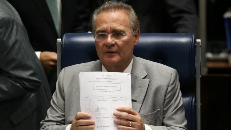 Calheiros: segundo Calheiros, o pedido será protocolado após a reunião com os chefes de poderes