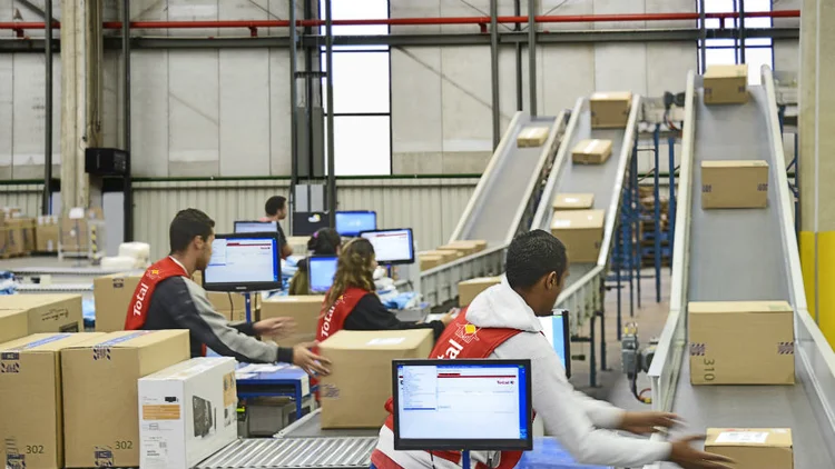 A Total Express é a empresa privada de logística e distribuição com a maior abrangência do Brasil (Divulgação)