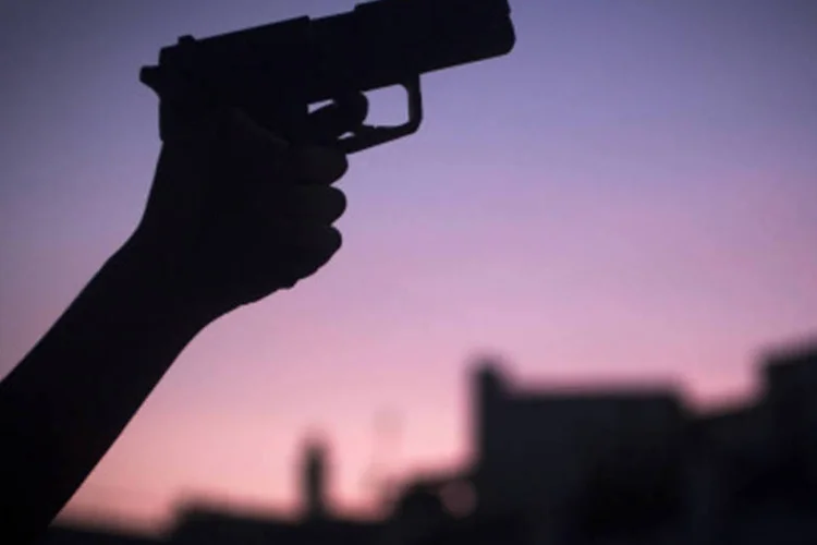 
	Arma: o v&iacute;deo foi divulgado ap&oacute;s tr&ecirc;s noites de protestos violentos
 (Getty Images/Getty Images)