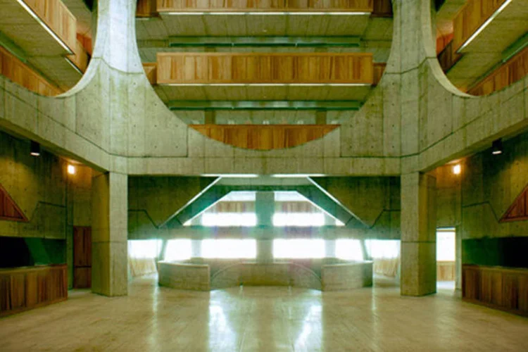 Phillips Exeter Academy Library (Divulgação)
