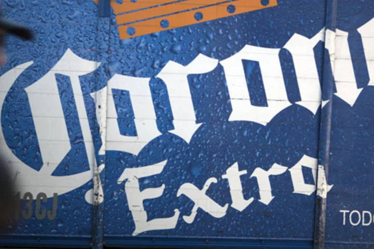 
	Ceveja Corona: ag&ecirc;ncia CP+B Brasil vai cuidar do lan&ccedil;amento da marca no Brasil pela AmBev/InBev
 (Susana Gonzalez/Bloomberg)