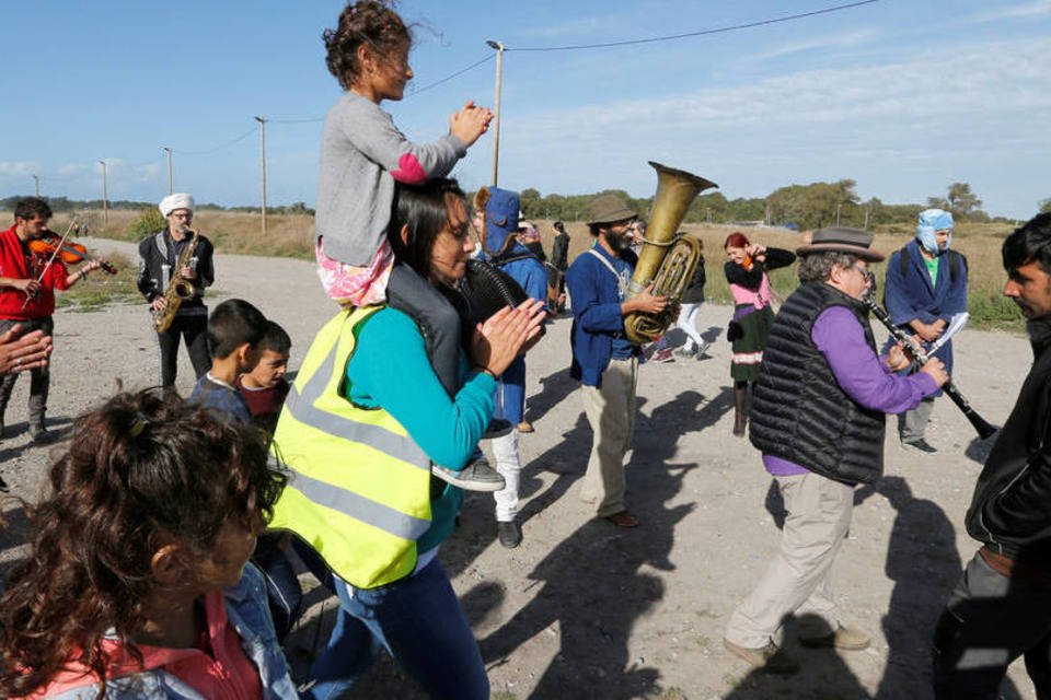 Governo francês proíbe manifestação pró-imigrantes em Calais