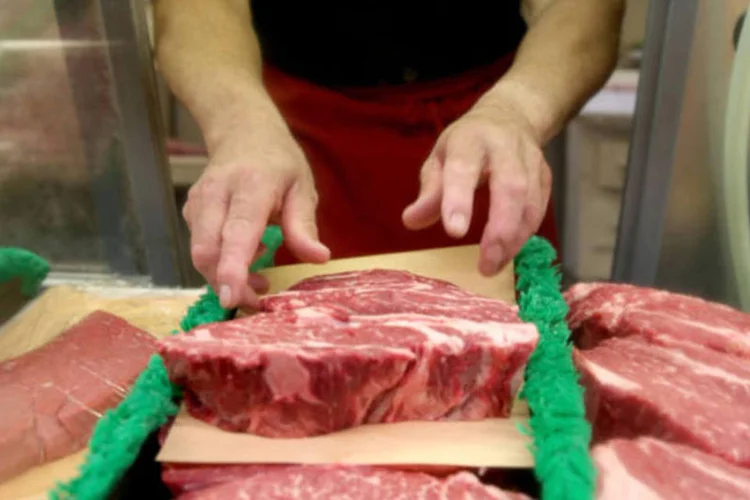 
	Carnes: o item que mais influenciou a recupera&ccedil;&atilde;o de pre&ccedil;os nessa classe de despesa foi carnes bovinas (de 2,08% para 2,80%)
 (Joe Raedle/Staff)