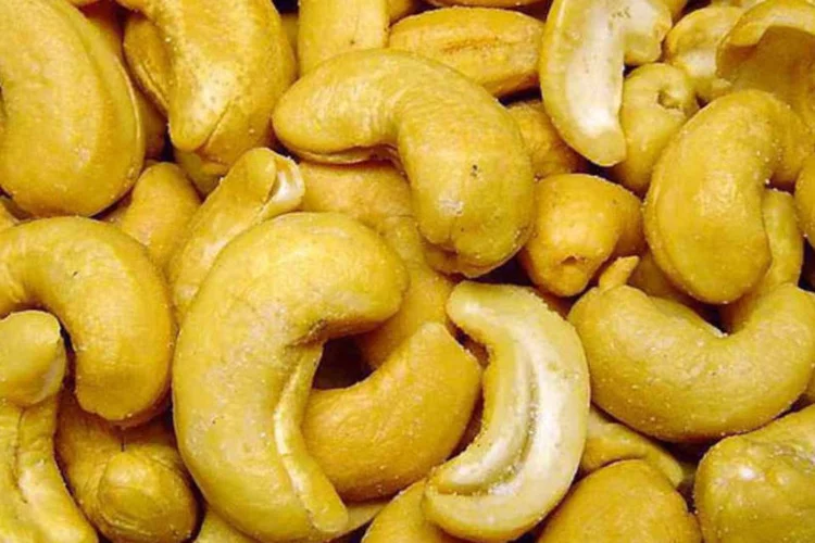 Castanha de Caju: alimento pode fazer mal ao organismo (./Wikimedia Commons)