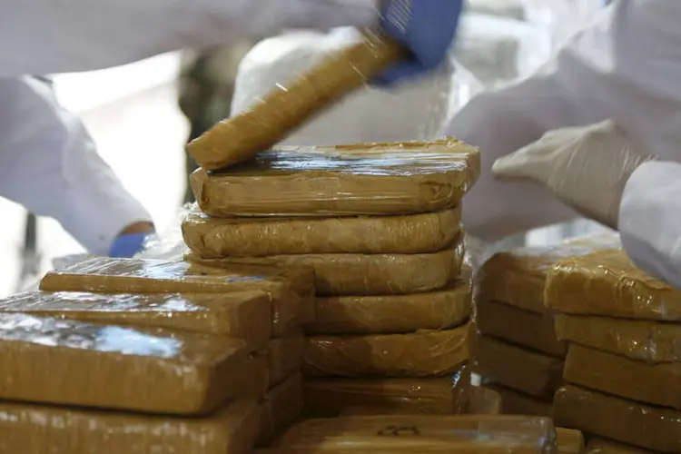 Cocaína: segundo a Receita Federal, a droga tinha como destino o Porto de Antuérpia, na Bélgica (Janine Costa / Reuters)