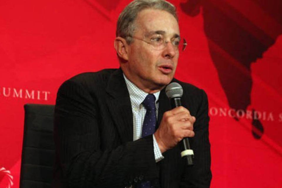 
	Uribe: o agora senador foi um dos principais impulsionadores do &quot;N&atilde;o&quot; no plebiscito de 2 de outubro
 (AFP/ Donald Bowers/AFP)