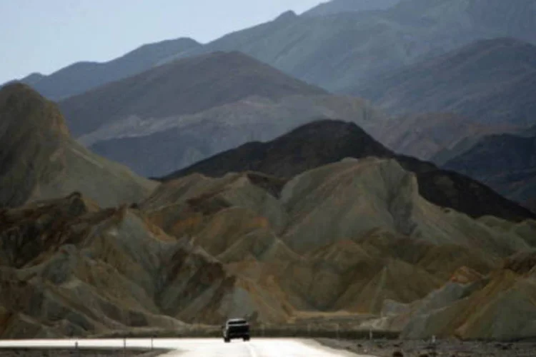 Rodovia 190 na Califórnia, Estados Unidos (GABRIEL BOUYS/AFP/Getty Images)