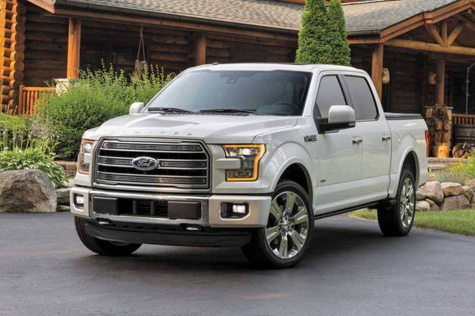 Ford aposta em picapes de luxo para consumidores dos EUA