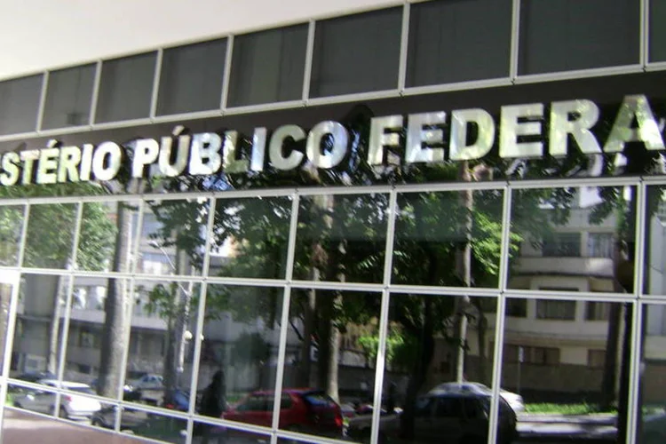 MINISTÉRIO PÚBLICO: Fachada do MPF em Curitiba. Procuradores reagem a invasão e divulgação de mensagens (Wikicommons/Wikimedia Commons)