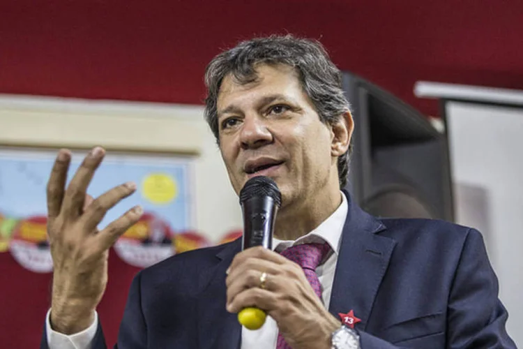
	Haddad: &ldquo;Em um pa&iacute;s onde vemos fragilizadas as institui&ccedil;&otilde;es republicanas, e fragilidade da Rep&uacute;blica, penso que temos que dar exemplo&quot;
 (Flickr/Fernando Haddad)
