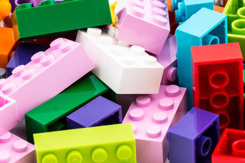 Fabricante de brinquedos Lego faz parceria com chinesa Tencent