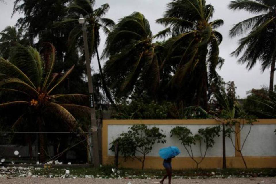 Furacão Matthew devasta Haiti em seu caminho até Cuba