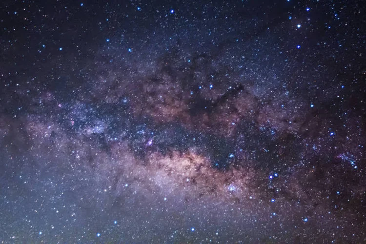 Cientistas buscam mensagens intergalácticas (//Thinkstock)