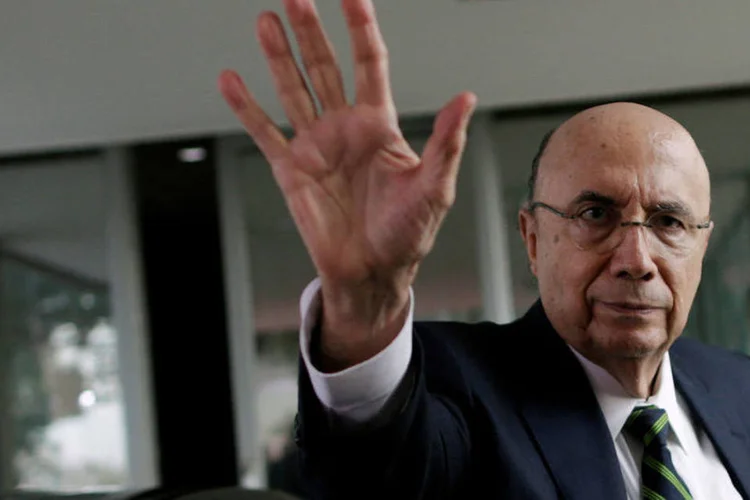 
	Meirelles:&quot;N&oacute;s trabalhamos com a hip&oacute;tese de aprova&ccedil;&atilde;o da PEC. N&atilde;o pretendemos ficar discutindo cen&aacute;rios negativos&quot;
 (Ueslei Marcelino/Reuters)
