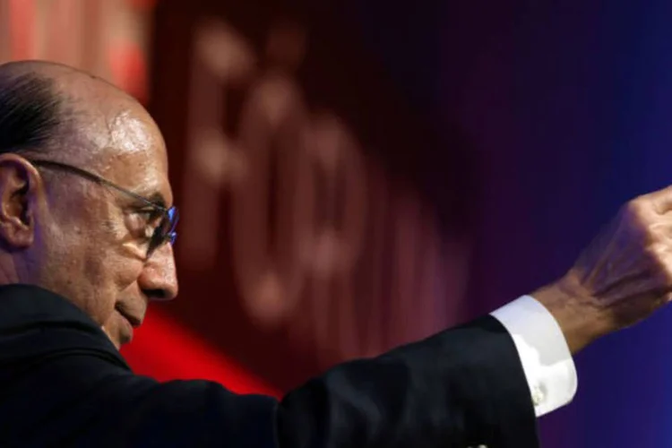 
	Henrique Meirelles: &quot;O momento exige de todos n&oacute;s dedica&ccedil;&atilde;o e esfor&ccedil;o para que o Brasil volte a crescer e gerar prosperidade&quot;
 (Paulo Whitaker / Reuters)