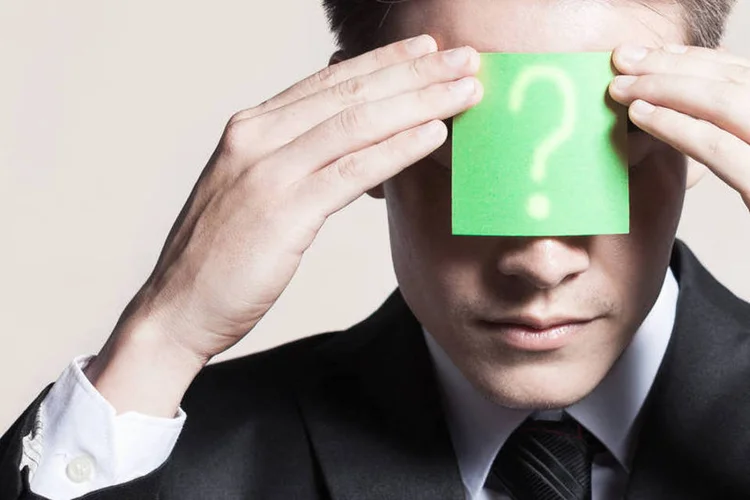 Saia na frente (Thinkstock/Kieferpix)