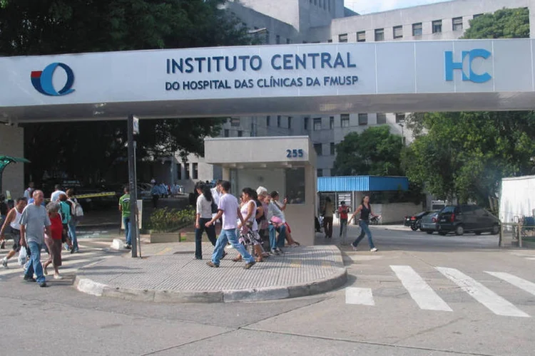 
	Hospital das Cl&iacute;nicas: o procedimento, ainda experimental, teve in&iacute;cio h&aacute; cerca de tr&ecirc;s anos
 (Divulgação/Divulgação)