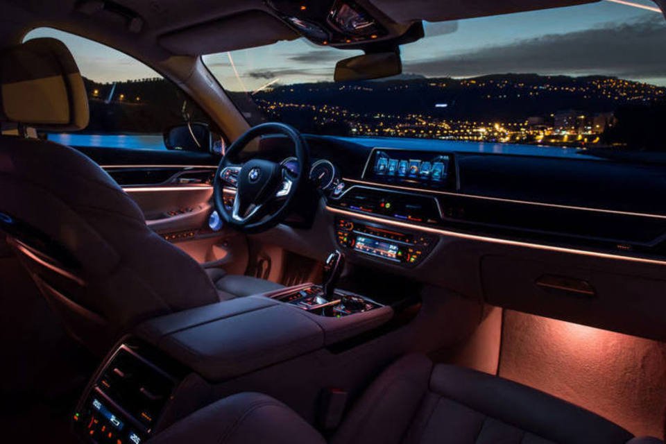 China aplica nova taxa a automóveis de luxo