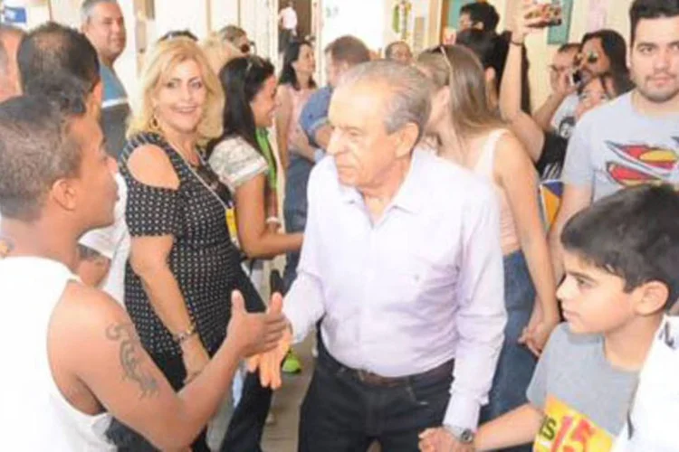 
	&Iacute;ris Rezende: at&eacute; o momento, tr&ecirc;s pessoas foram detidas em Goi&acirc;nia por crime de boca de urna
 (Reprodução / Facebook)