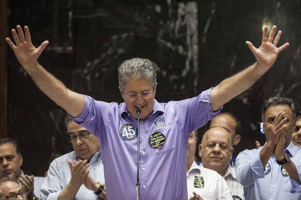 João Leite lidera em BH com 36% das intenções de voto