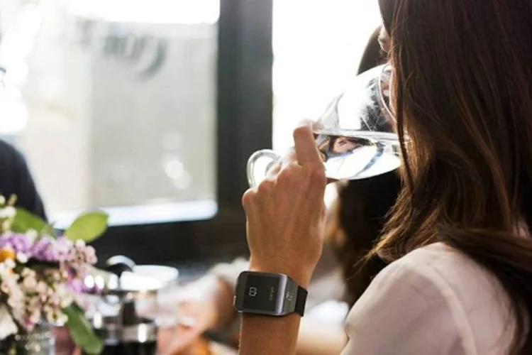 
	Gear 2: rel&oacute;gio inteligente da Samsung chega &agrave;s lojas por R$ 1299
 (Divulgação/Samsung)