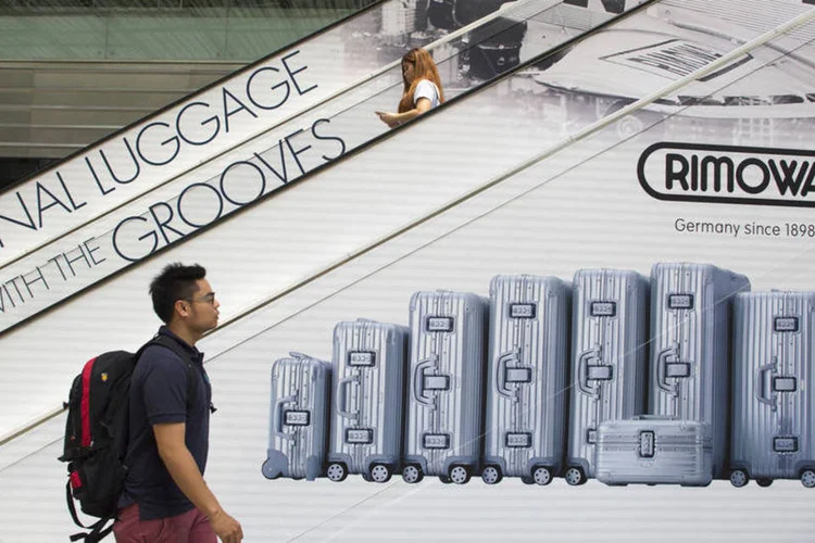 
	Rimowa: a venda ser&aacute; conclu&iacute;da em janeiro de 2017
 (Charles Pertwee/Bloomberg)