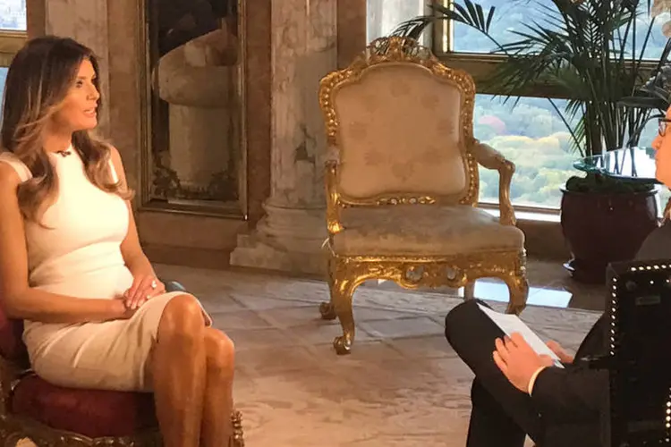 
	Melania Trump: &quot;Disse ao meu marido que o linguajar era inadequado. N&atilde;o &eacute; aceit&aacute;vel&quot;
 (CNN / Reuters)