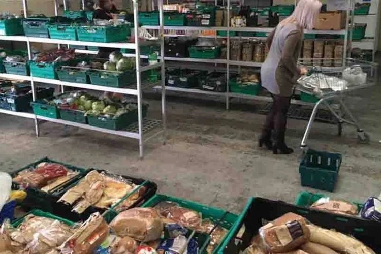 
	Tudo contra o desperd&iacute;cio: mercado &quot;pague quanto vale&quot; &eacute; voltado ao p&uacute;blico geral, sem distin&ccedil;&atilde;o de renda.
 (Adam Smith / Project Real Food Junk)