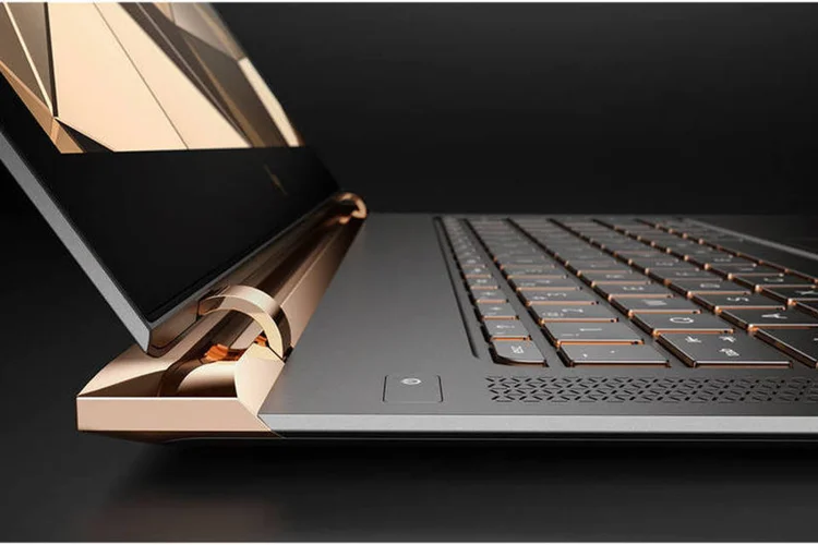 Notebook: HP Spectre 2016 tem 10,4 mm de espessura
 (Divulgação/HP)