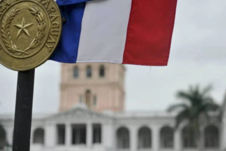 Paraguai: disputam a vaga para suceder Cartes como candidato do partido à presidência o senador Mario Abdo Benítez e o ex-ministro da Fazenda Santiago Peña (Marcello Casal Jr./Agência Brasil)