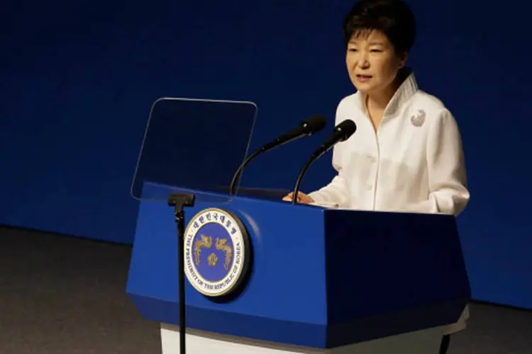 Park Geun-hye: "Farei tudo o que puder para cooperar no que for necessário. Aceitarei uma investigação" (Getty Images)